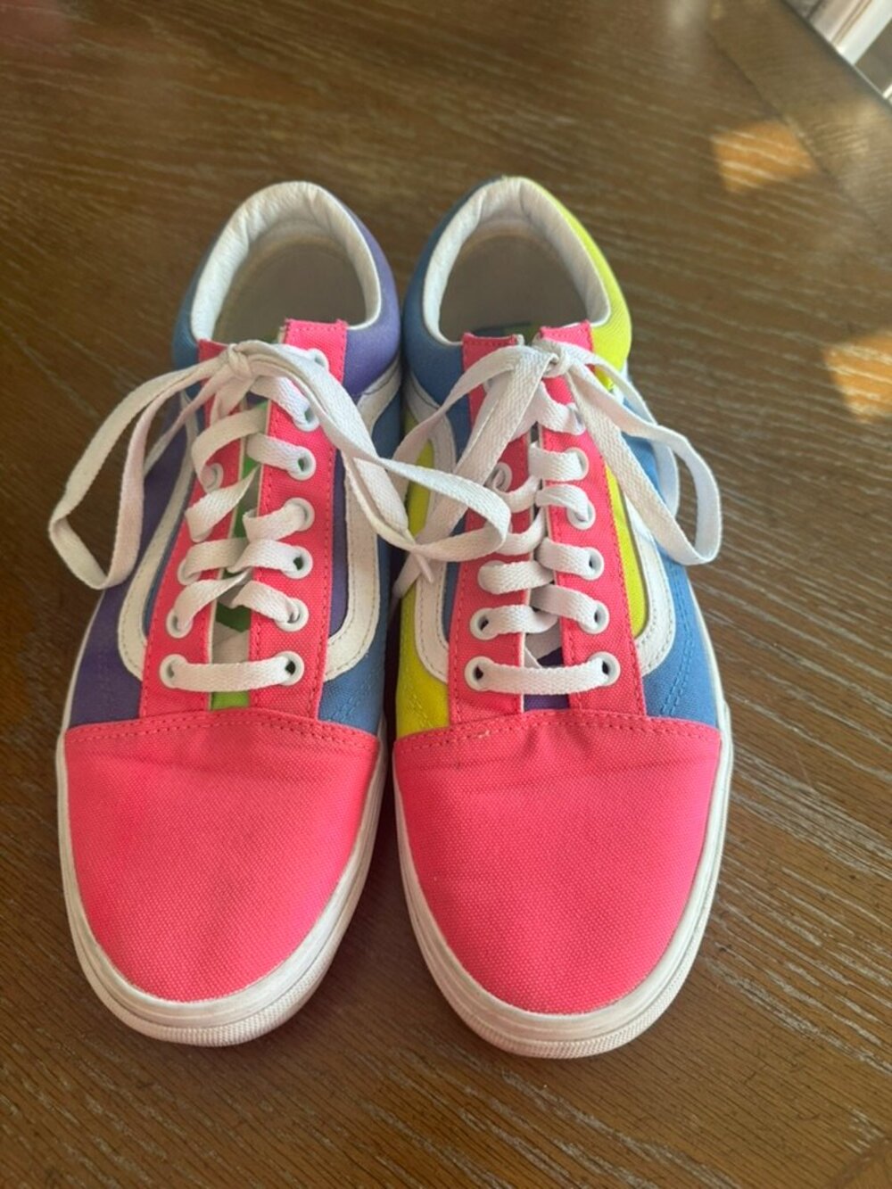 Vans Size M9/W10.5 Neon Old Skool Shoes